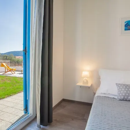 Apartment D Cres Esterno foto