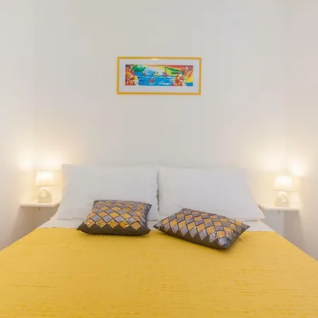 Apartment D Cres Esterno foto