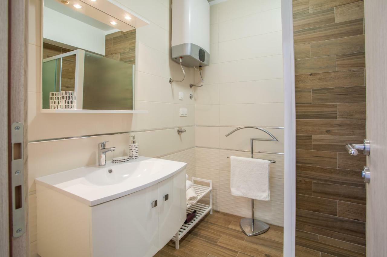 D Apartment Cres